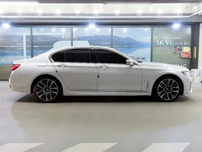 BMW 7-Series 2021, 109058 км, за 32438.39 USD