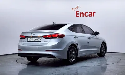 Hyundai Avante 2016, 160284 км, за 4266.77 USD