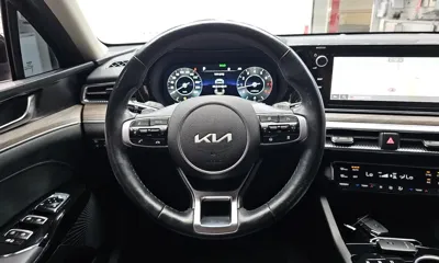 Kia K5 2022, 140651 км, за 14325.74 USD - фото 13