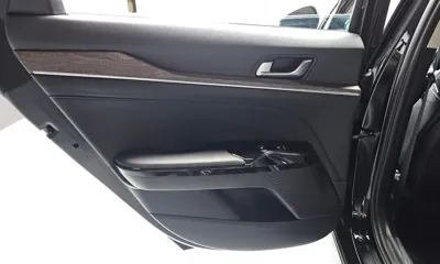 Kia K5 2022, 140651 км, за 14325.74 USD - фото 25
