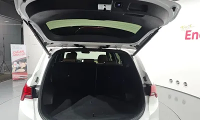 Hyundai Santafe 2022, 68967 км, за 18443.04 USD - фото 35