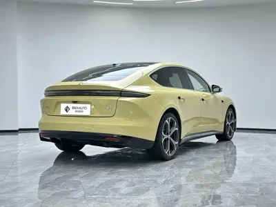 Nio ET5 2025, 10000 км, за 27927.65 USD