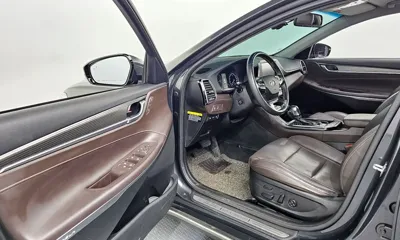 Hyundai Grandeur 2018, 108623 км, за 11225.63 USD - фото 10