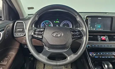 Hyundai Grandeur 2018, 108623 км, за 11225.63 USD - фото 15