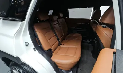 KG_Mobility_Ssangyong Torres 2023, 45050 км, за 13809.05 USD - фото 12
