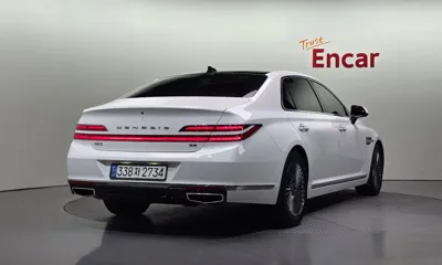 Genesis G90 2019, 106979 км, за 22004.72 USD