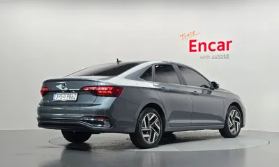 Volkswagen Jetta 2023, 15389 км, за 22703.64 USD