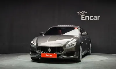 Maserati Quattroporte 2018, 99933 км, за 22187.21 USD