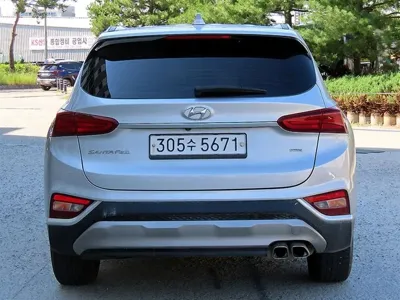 Hyundai Santafe 2020, 127822 км, за 11189.18 USD