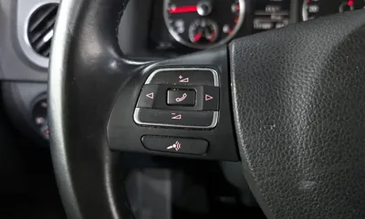 Volkswagen Tiguan 2015, 177489 км, за 4680.49 USD - фото 18