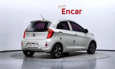 Kia Morning 2015, 98651 км, за 4172.18 USD