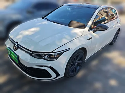 Volkswagen Golf · 2021 год