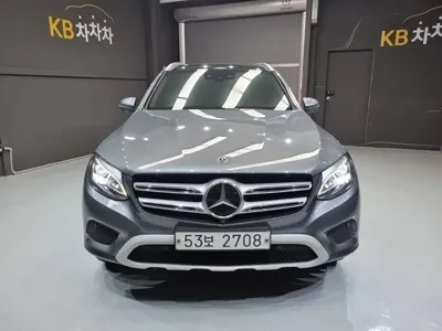 Mercedes-Benz GLC-Class 2019, 83000 км, за 18051.73 USD