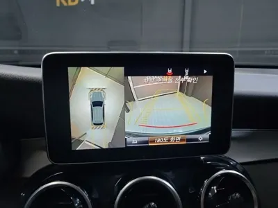 Mercedes-Benz GLC-Class 2019, 83000 км, за 18051.73 USD - фото 10
