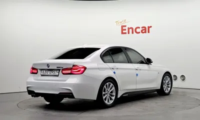 BMW 3-Series 2016, 121819 км, за 7214.13 USD