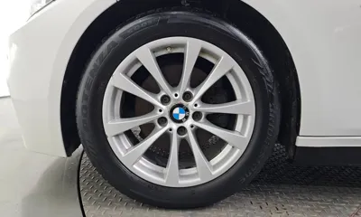 BMW 3-Series 2016, 121819 км, за 7214.13 USD