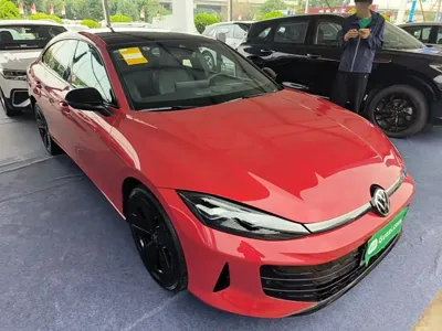 Volkswagen Lamando 2025, 500 км, за 20394.99 USD