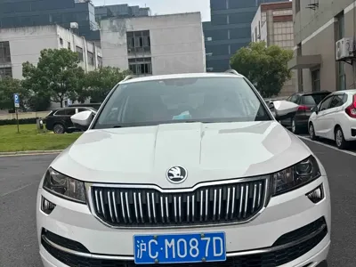 Skoda Karoq 2023, 20000 км, за 20512.37 USD
