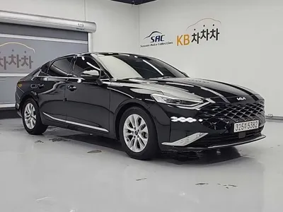 Kia K8 2022, 115146 км, за 12040.11 USD