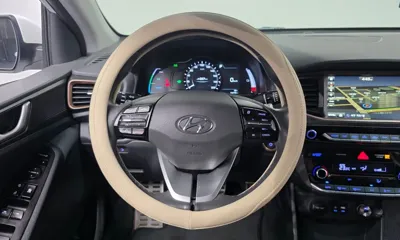 Hyundai Ioniq 2017, 110119 км, за 7085.74 USD - фото 13