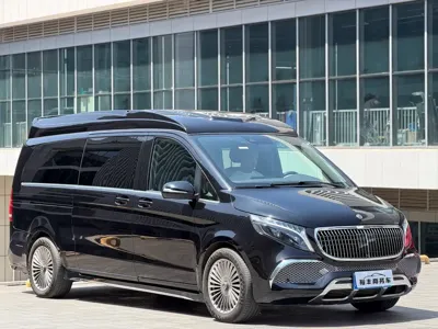 Mercedes-Benz V-Class 2024, 31000 км, за 62959.98 USD