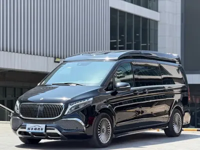 Mercedes-Benz V-Class 2024, 31000 км, за 62959.98 USD
