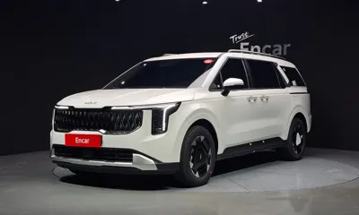 Kia Canival · 2026 год