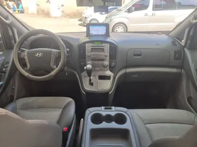 Hyundai Starex 2009, 58000 км, за 5629.13 USD - фото 6