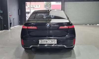 BMW 7-Series 2024, 61914 км, за 56677.55 USD