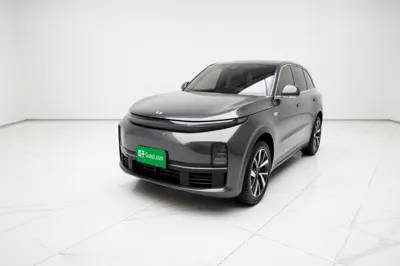 Li Auto L7 · 2023 год