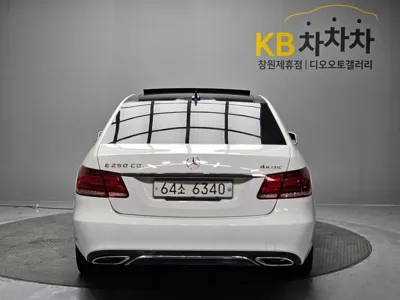 Mercedes-Benz E-Class 2014, 203330 км, за 6449.51 USD