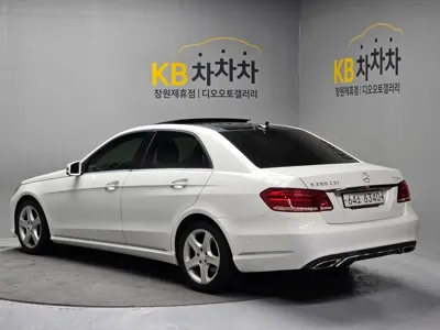 Mercedes-Benz E-Class 2014, 203330 км, за 6449.51 USD