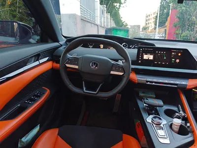 Changan UNI-V 2023, 24400 км, за 11910 USD - фото 11