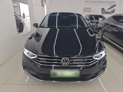 Volkswagen Magotan GTE Plug-in Hybrid