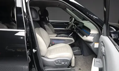 Kia EV9 2024, 50265 км, за 39812.68 USD - фото 11