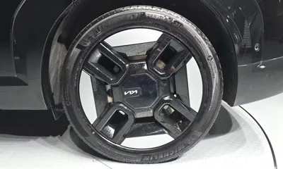 Kia EV9 2024, 50265 км, за 39812.68 USD - фото 21