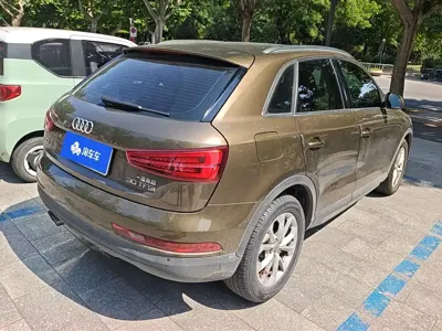 Audi Q3 2016, 94200 км, за 6716.81 USD