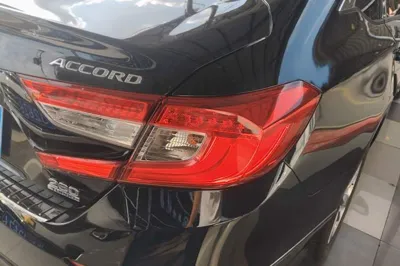 Honda Accord 2018, 72400 км, за 14354 USD - фото 9