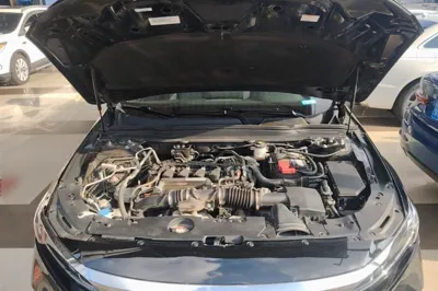 Honda Accord 2018, 72400 км, за 14354 USD - фото 24