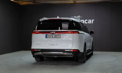 Kia Canival 2023, 76905 км, за 17239.15 USD