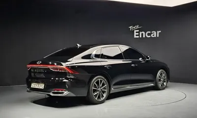 Hyundai Grandeur 2022, 48978 км, за 12020.49 USD