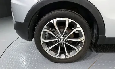 KG_Mobility_Ssangyong TIBOLI 2018, 75762 км, за 6115.02 USD