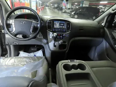 Hyundai Starex 2017, 105464 км, за 8153.76 USD - фото 10