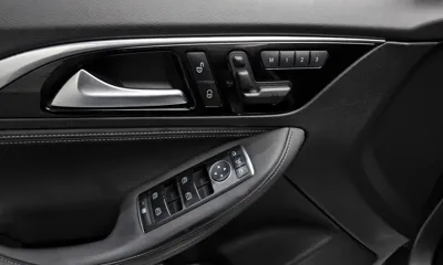 Infiniti Q30 2017, 78029 км, за 6695.7 USD - фото 18