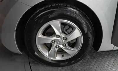Hyundai Avante 2012, 81711 км, за 3122.56 USD