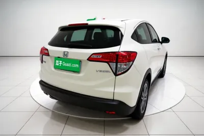 Honda Vezel 2020, 39200 км, за 15951 USD