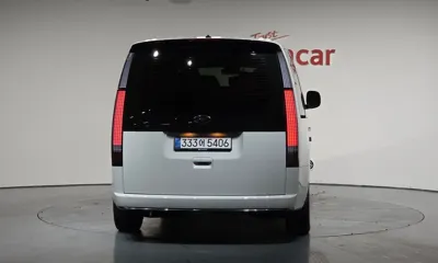 Hyundai Staria 2022, 108389 км, за 19377.29 USD