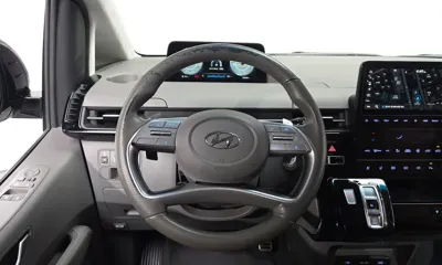 Hyundai Staria 2022, 108389 км, за 19377.29 USD - фото 13