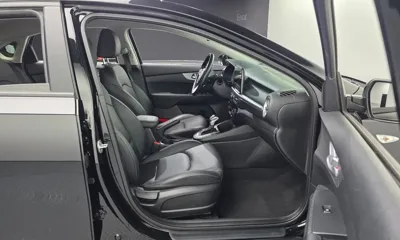 Kia K3 2022, 57382 км, за 10774.73 USD - фото 26