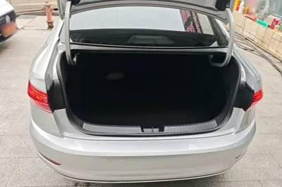 Volkswagen Sagitar 2020, 63800 км, за 11250 USD - фото 10